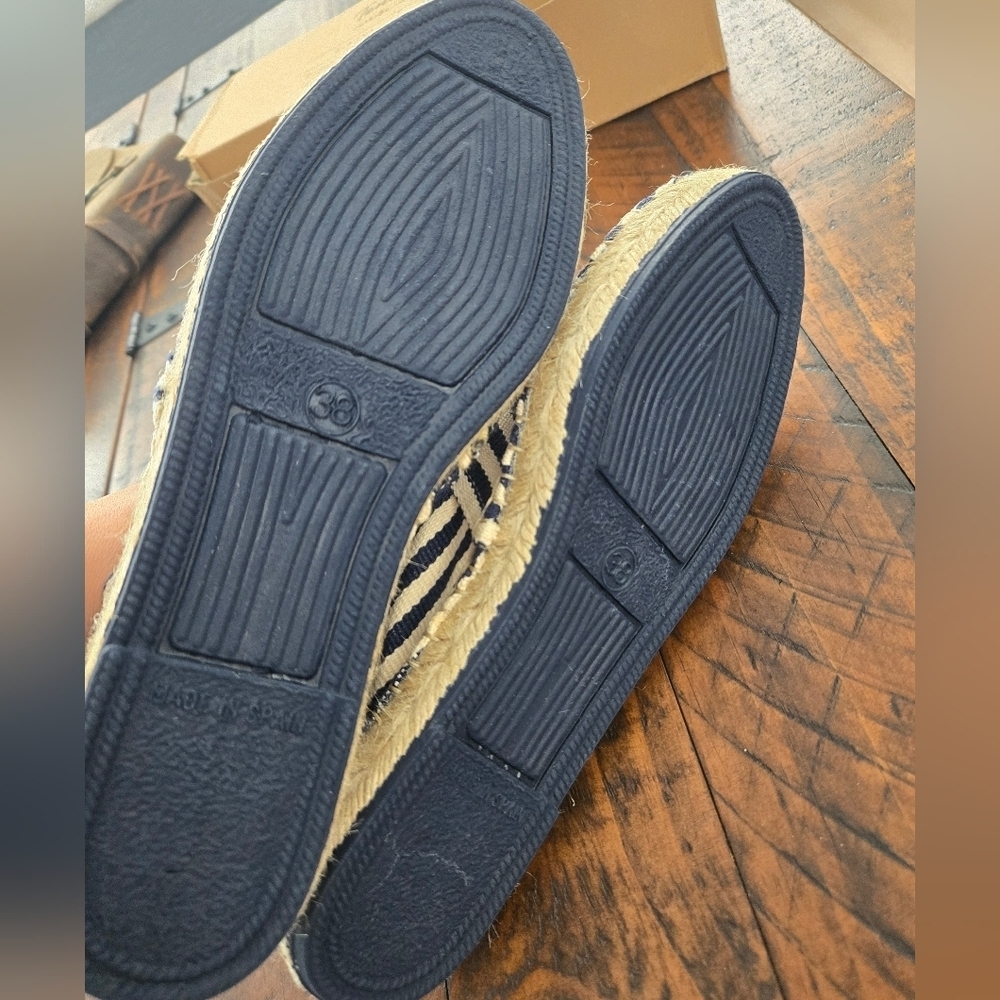 TONI PONS - "Blanes DD" Classic unisex espadrille. Size US Women 7.5. Navy. New. - Picture 6 of 7